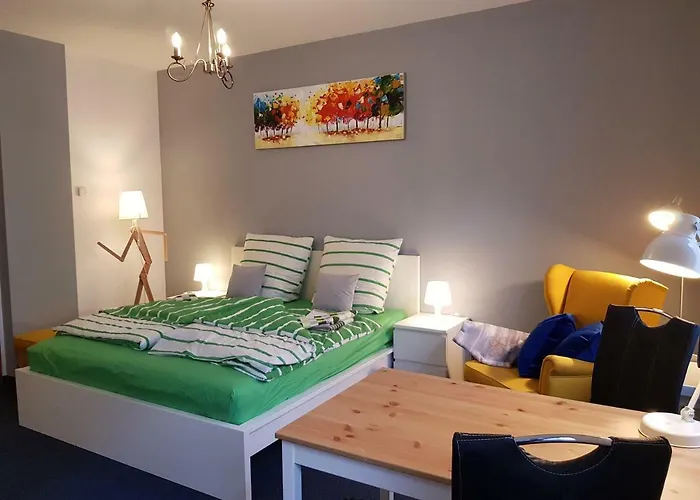 Blumenthal Neurenberg